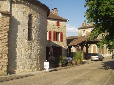 Church & Candlemaker's shop - Allemans-du-Dropt