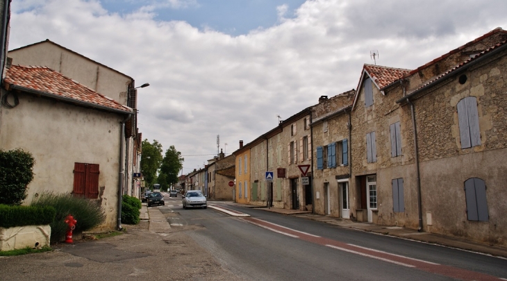 Le Village - Astaffort