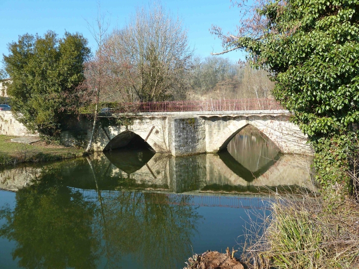 Pont sur la Lède - Casseneuil