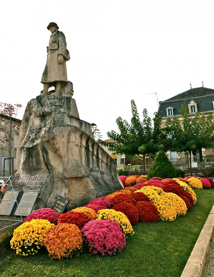 Le Monument aux Morts - Casteljaloux