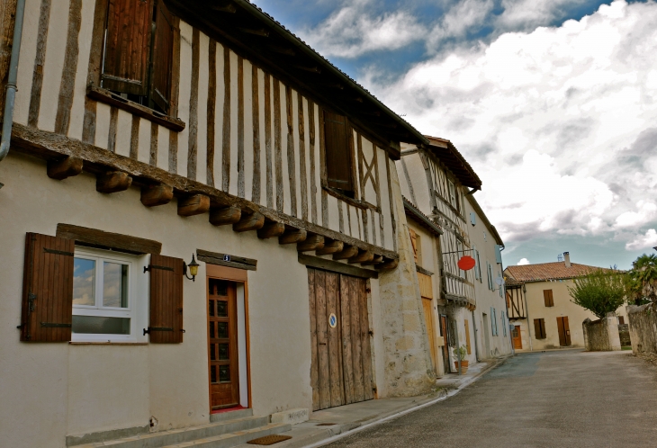 Rue de l'Hospice - La Sauvetat-du-Dropt