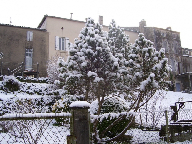 CHEMIN DE RONDE - Lévignac-de-Guyenne