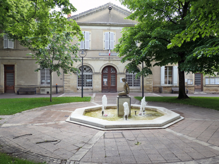 Place de la Mairie - Marmande