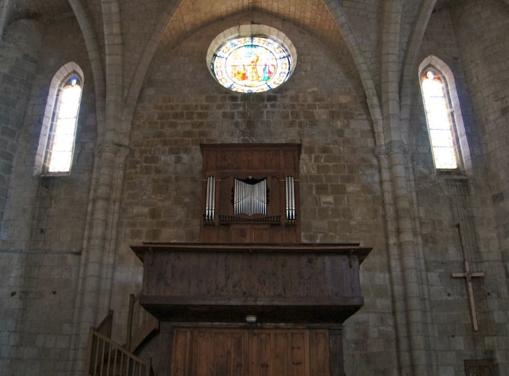 L'orgue de l'église Saint-Jean-Baptiste. - Mézin