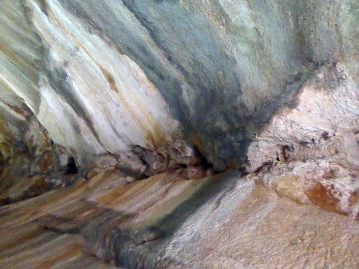 Château de Bonaguil : la grotte - Saint-Front-sur-Lémance