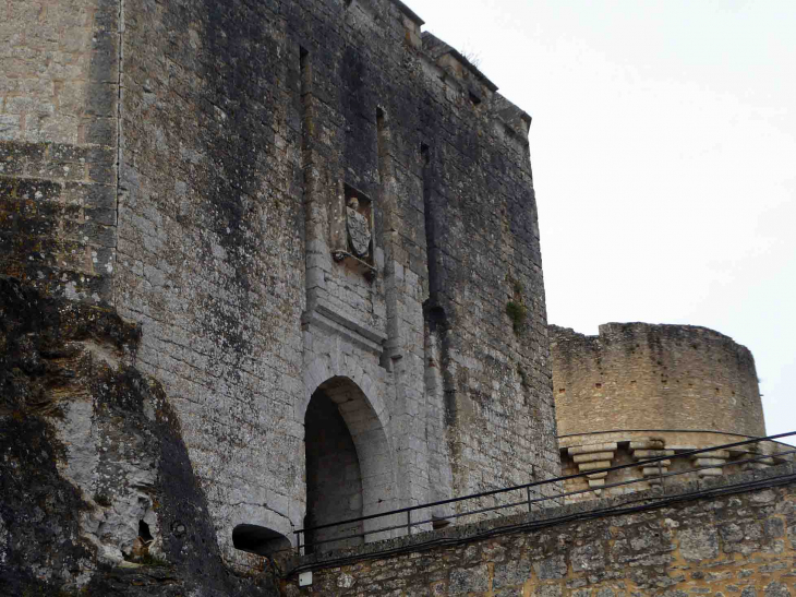 Château de Bonaguil : le pont levis - Saint-Front-sur-Lémance