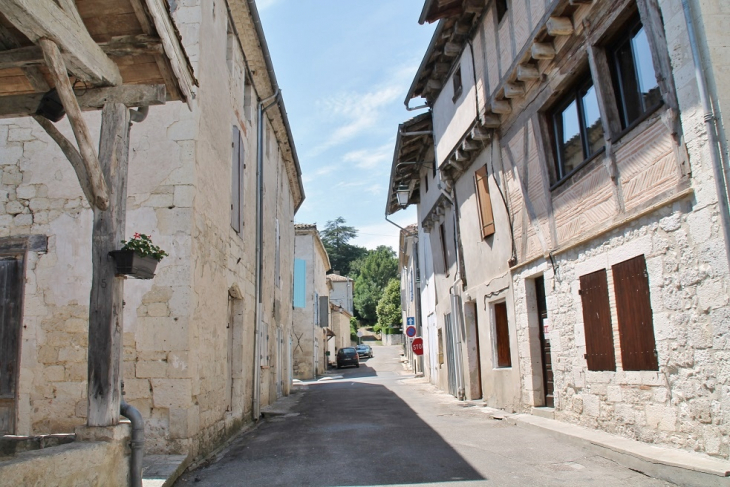 La Commune - Saint-Maurin