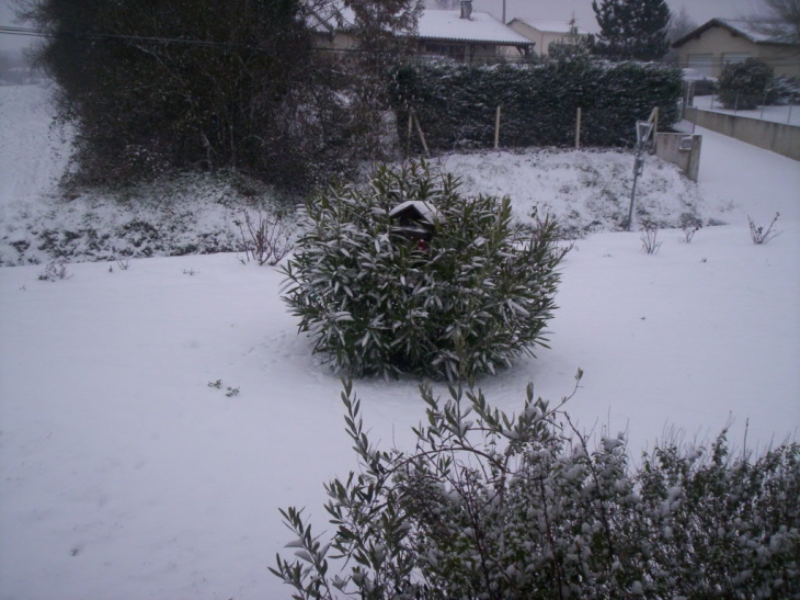 St Pierre sous la neige - Saint-Pierre-de-Clairac