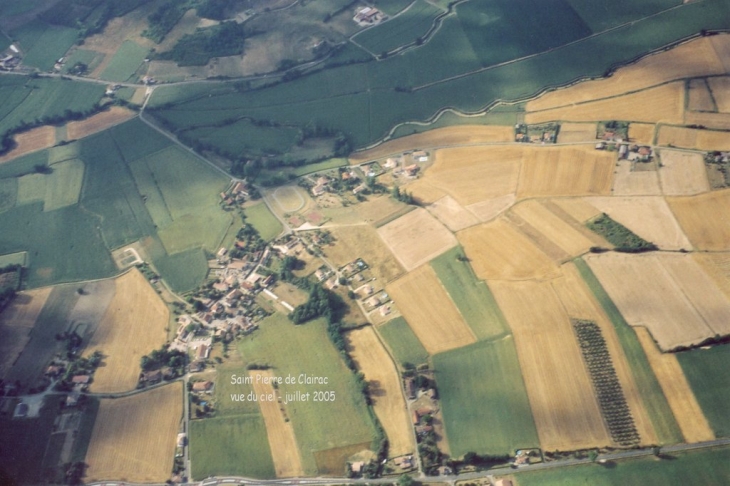 Vue aerienne de St Pierre - Saint-Pierre-de-Clairac