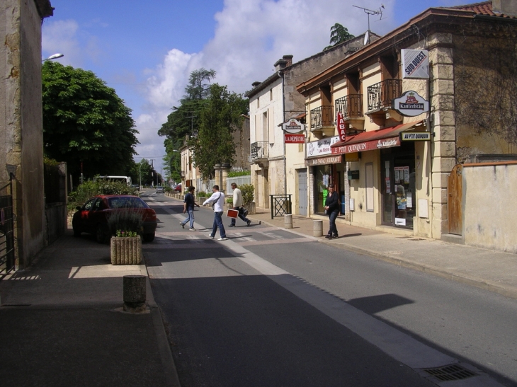 Rue Principale - Saint-Vite