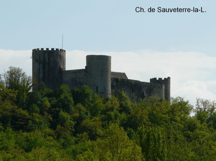 Le château - Sauveterre-la-Lémance