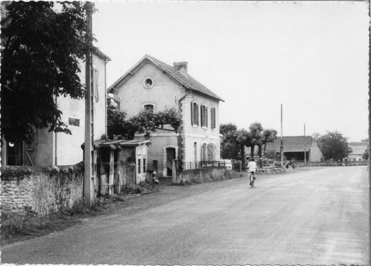 Ancienne Mairie - Abos