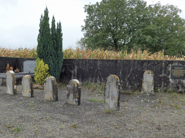 L'ancien cimetière protestant - Araujuzon