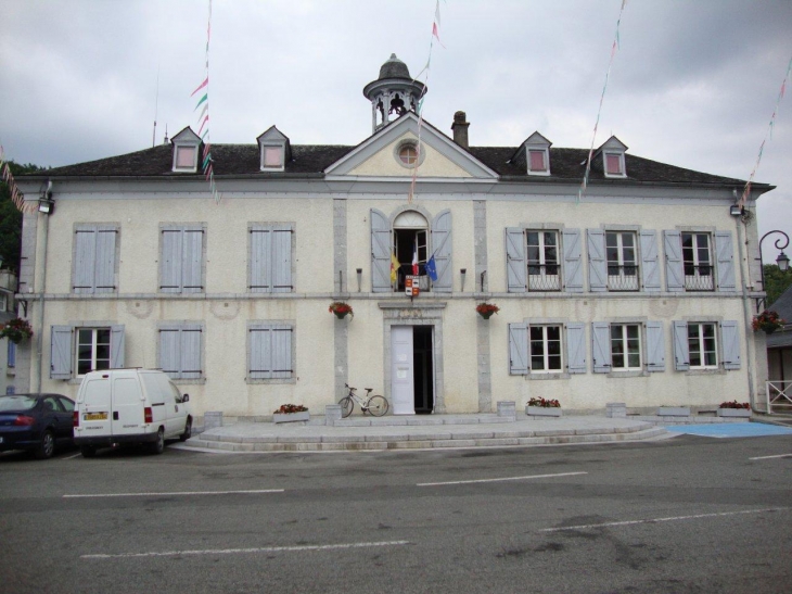Arette (64570) la mairie