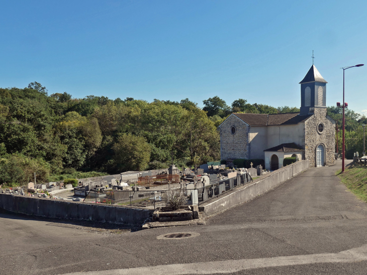 L'église et le cimetière - Argagnon