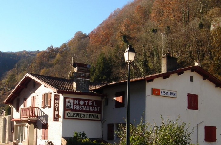 L'Hôtel**Clementenia à Arneguy - Arnéguy