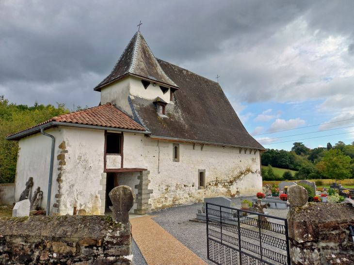 La chapelle d'Olhaïby - Aroue-Ithorots-Olhaïby