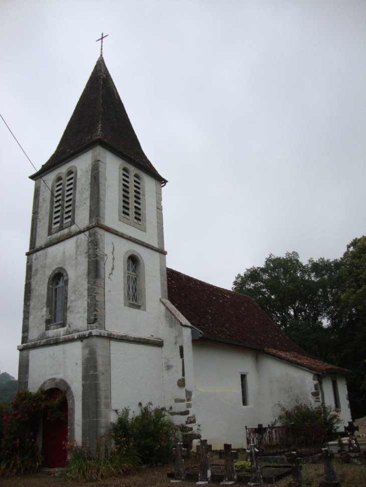 Aroue-Ithorots-Olhaïby (64120) à Ithorots, église