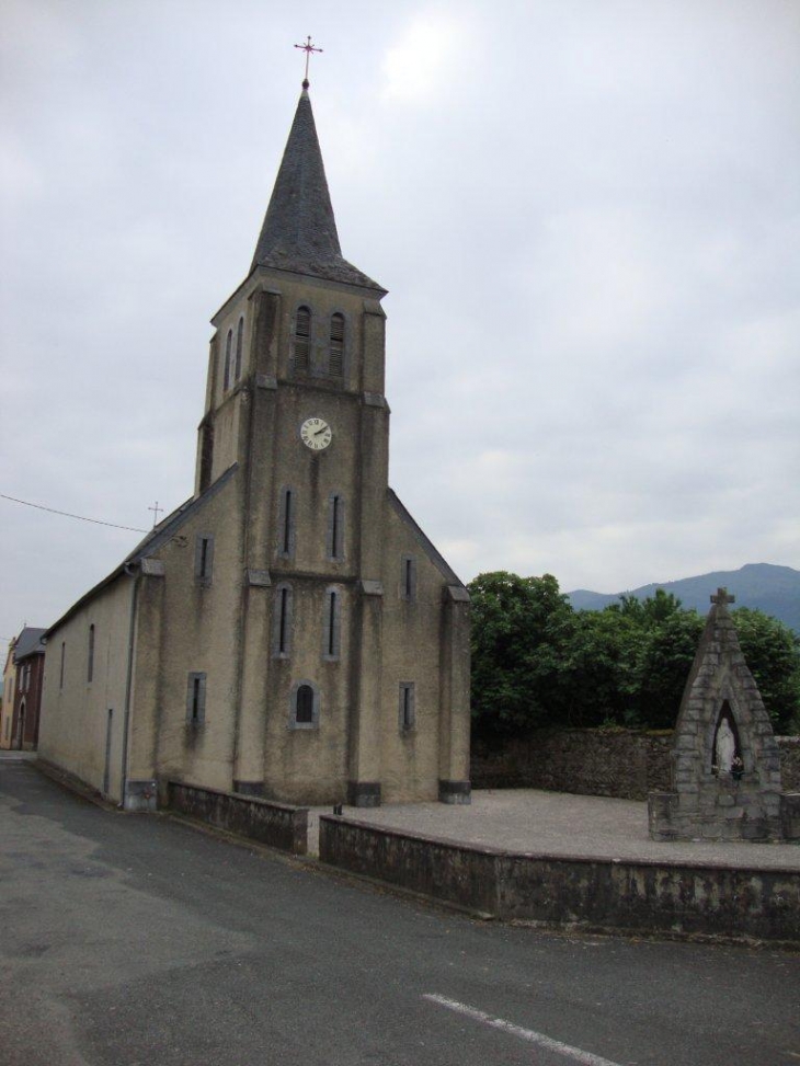 Asasp-Arros (64660) à Arros, l'eglise