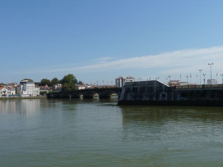 La Nive rejoind l'Adour - Bayonne