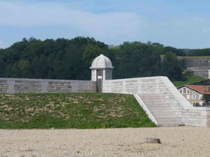 Echauguette , esplanade du Réduit - Bayonne