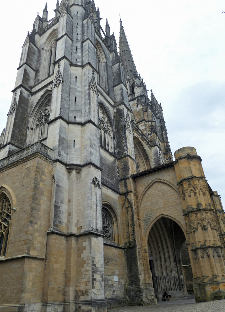 La cathédrale Sainte Marie - Bayonne