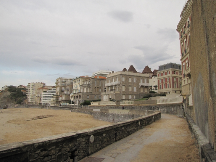 La grande plage et le casino - Biarritz