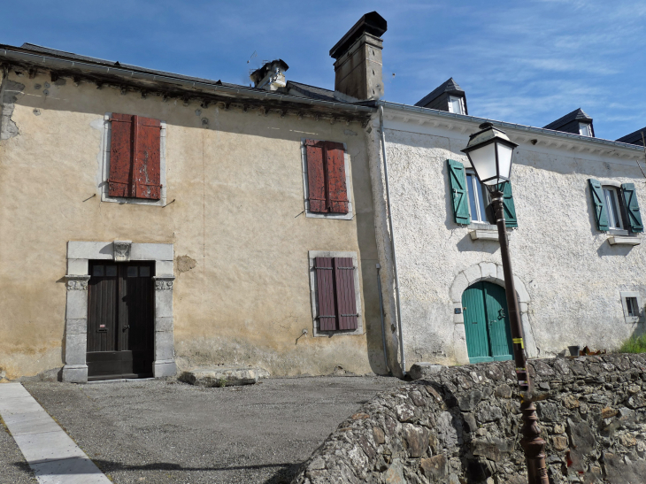 Maisons du village - Bilhères