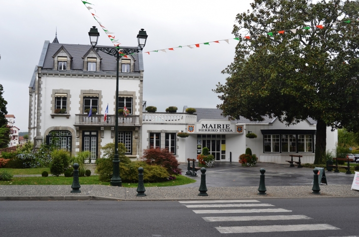 La Mairie - Cambo-les-Bains