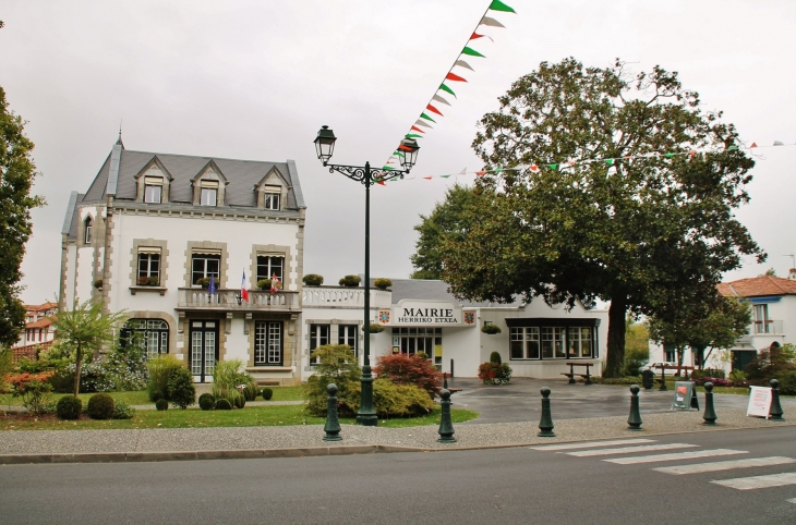 La Mairie - Cambo-les-Bains