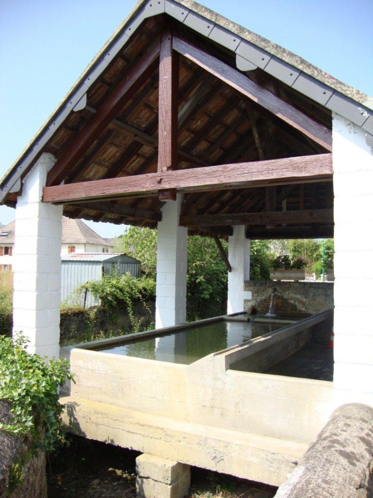 Chéraute (64130) lavoir