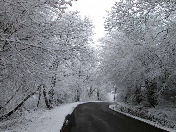 Hiver sur la route des croix de Boast - Coslédaà-Lube-Boast