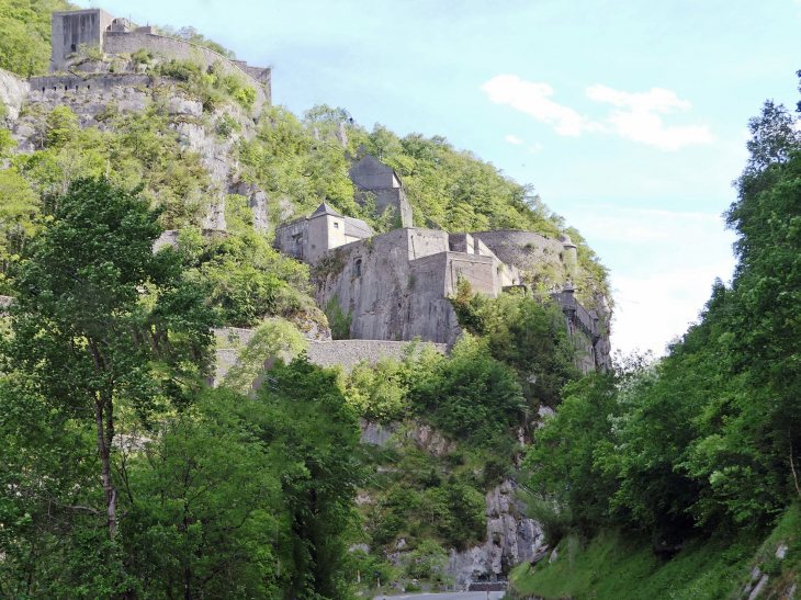 Le fort du Portalet - Etsaut