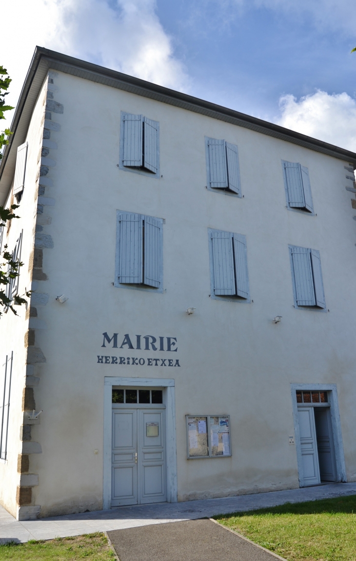 La Mairie - Garris