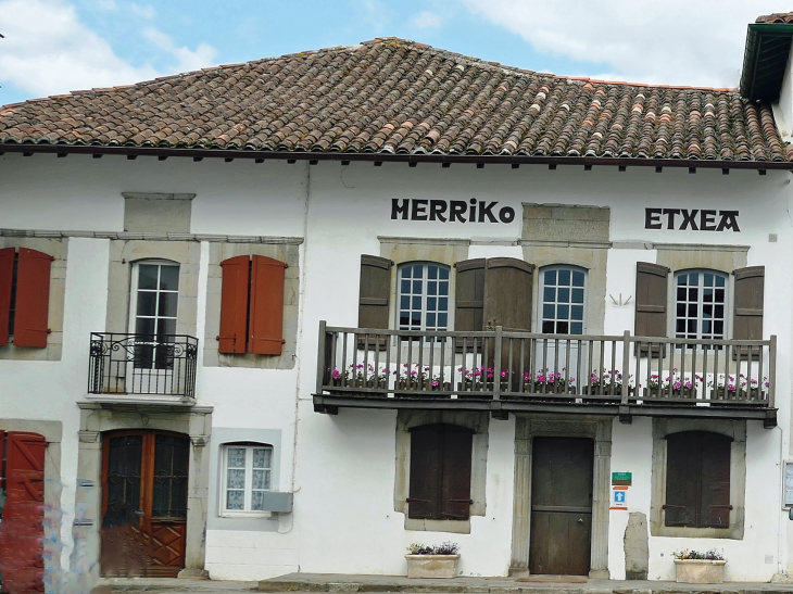 La mairie - Hélette