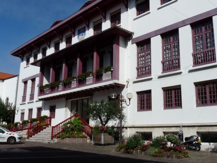 Hotel de ville - Hendaye