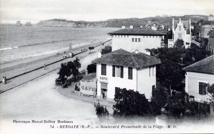 Boulevard Promenade de la plage, vers 1920 (carte postale ancienne). - Hendaye