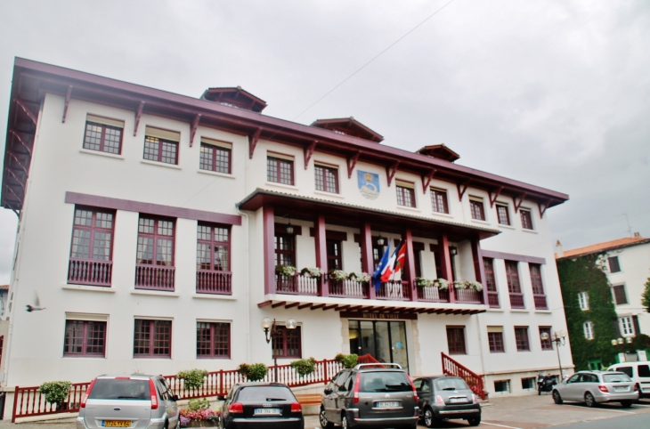 Hotel-de-Ville - Hendaye