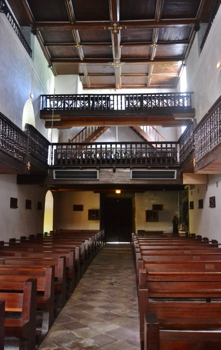     église de la Décollation  de St Jean-Baptiste  - Iholdy