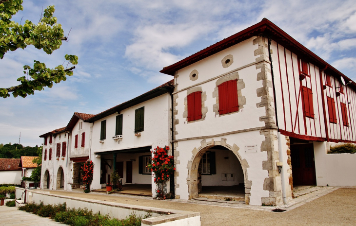 La Commune - La Bastide-Clairence