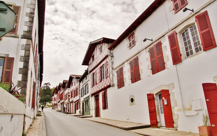 La Commune - La Bastide-Clairence