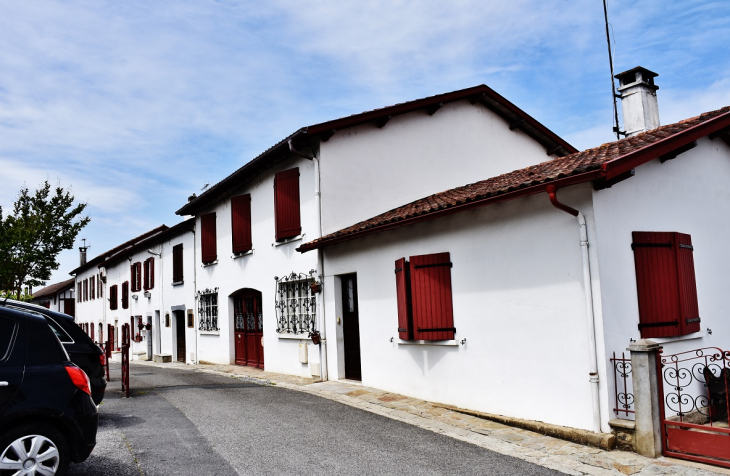 La Commune - La Bastide-Clairence