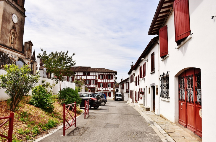 La Commune - La Bastide-Clairence