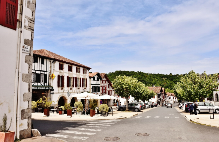 La Commune - La Bastide-Clairence