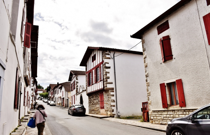 La Commune - La Bastide-Clairence