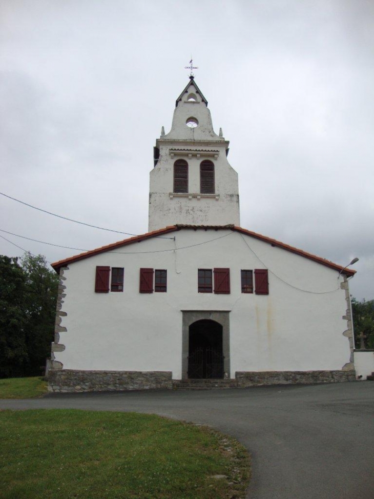 Lantabat (64640) à Lantabat St.Martin, église, façade