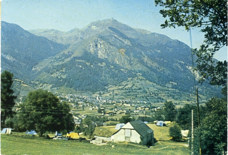 Vue générale (carte postalede 1960) - Laruns