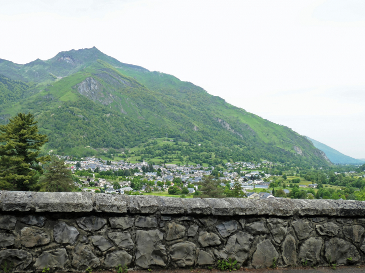 Vue sur la ville - Laruns