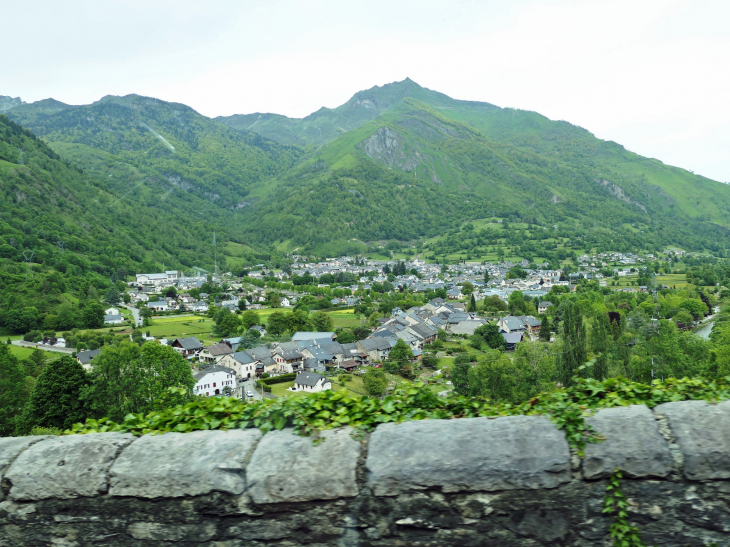 Vue sur la ville - Laruns