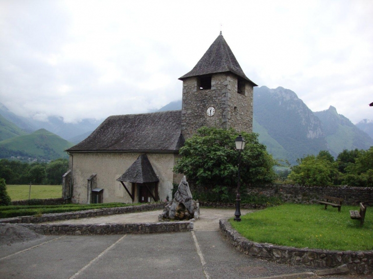 Lées-Athas (64490) église d'Athas